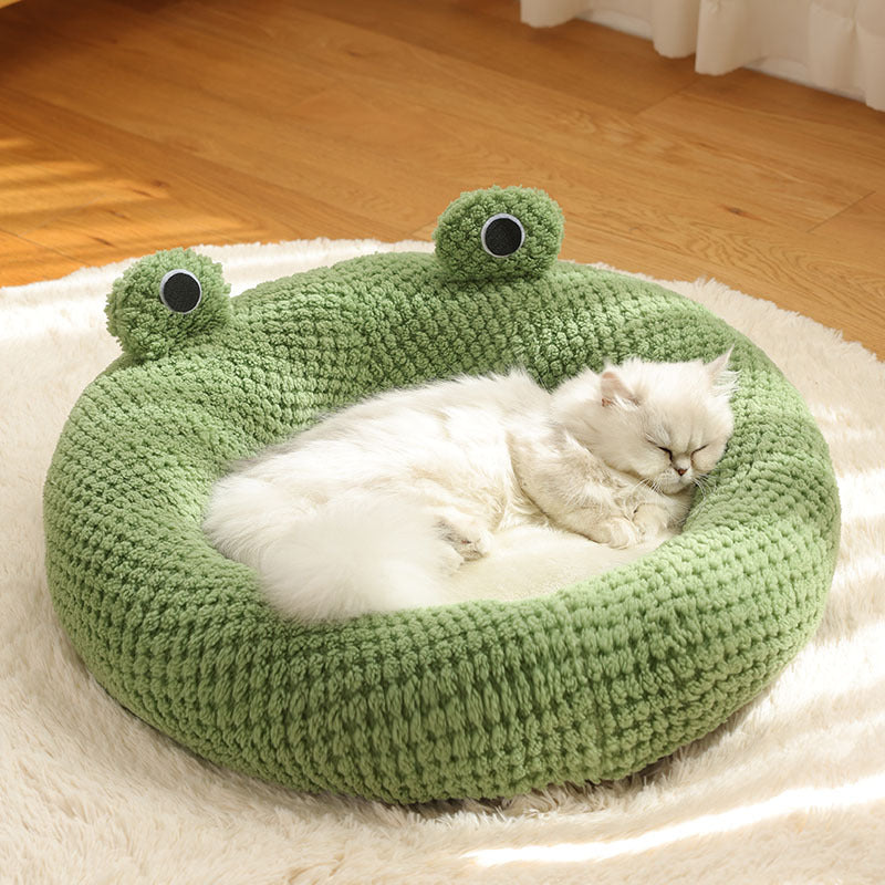 Cute Frog Plush Pet Nest
